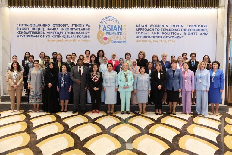 Bakan Göktaş, Özbekistan’da Asya Kadın Formu Açılış Töreni'nde konuştu