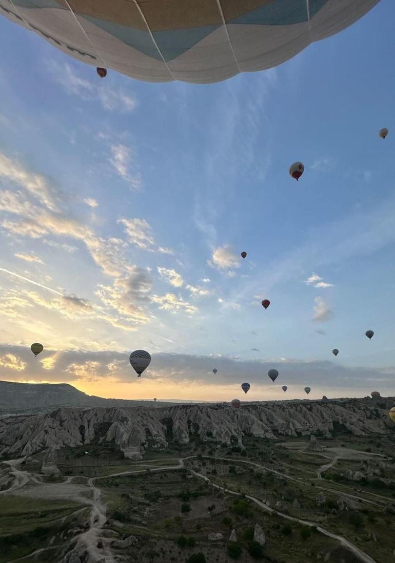Fenerbahçeli Fred tatil için Kapadokya'yı seçti, balona bindi