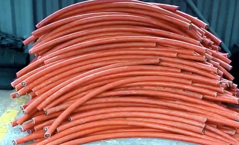 Tesislerden 4 milyon liralık kablo hırsızlığının 2 şüphelisi yakalandı