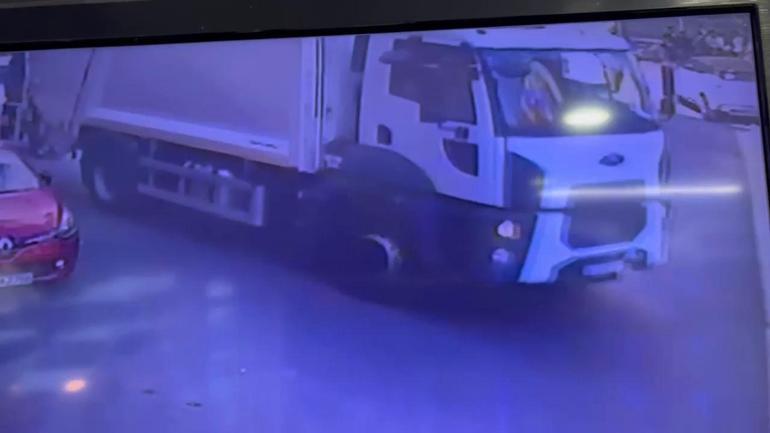 Esenyurt'ta çöp kamyonunun çarptığı çocuk hayatını kaybetti