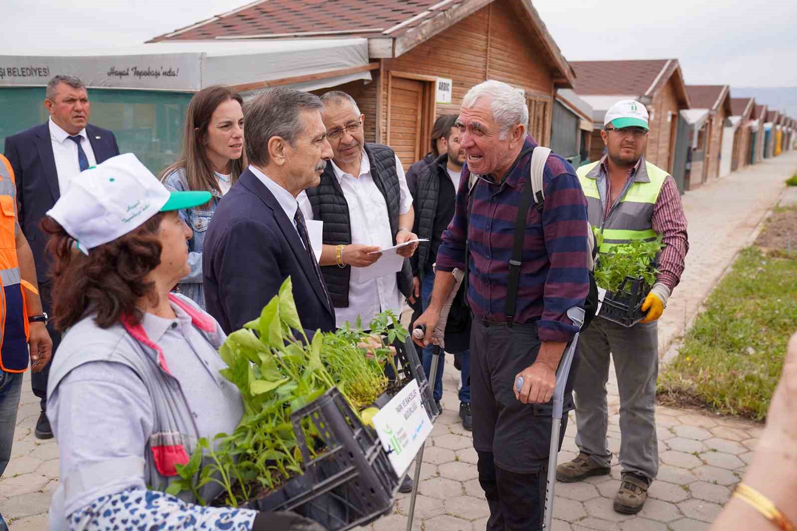 13 bin 90 adet fide gönüllü bahçelerinde toprakla buluşacak