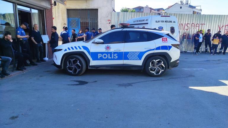 Beyoğlu'nda sokak ortasında kadın cinayeti: Öldürüp kendi kafasına sıktı