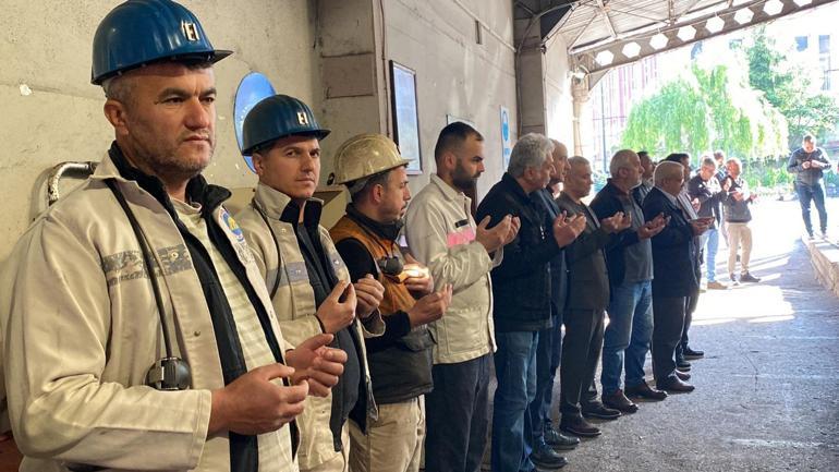 TTK çalışanları, Soma’da hayatını kaybeden madencileri andı