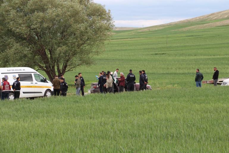 Otomobilde başından vurulmuş halde ölü bulundu