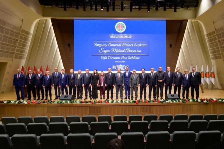 Eski Yargıtay Başkanı Mehmet Akarca için veda töreni