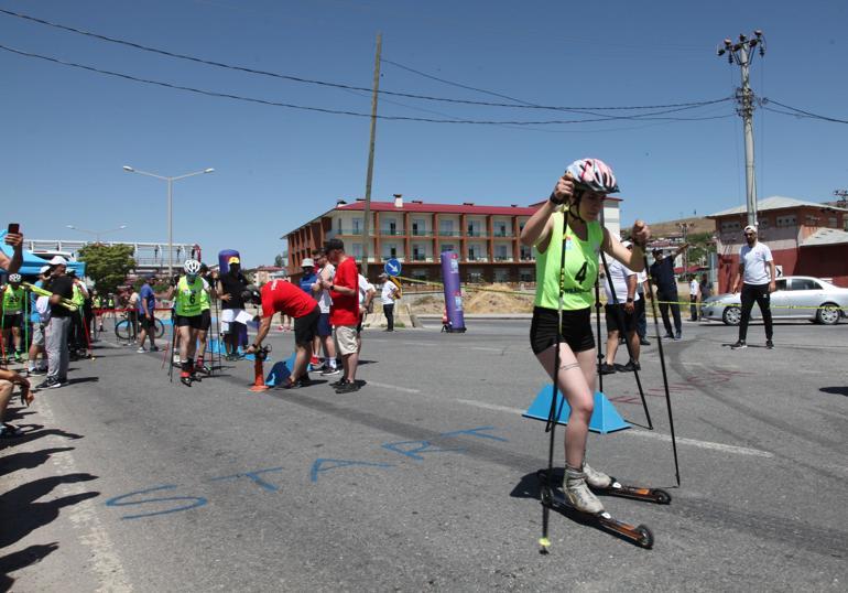 Bitlis, Tekerlekli Kayak Türkiye Şampiyonası'na ev sahipliği yaptı