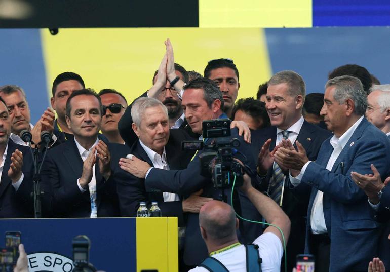 Aziz Yıldırım: İnşallah Ali Koç ve arkadaşları, bu sene Fenerbahçe’yi şampiyon yapar