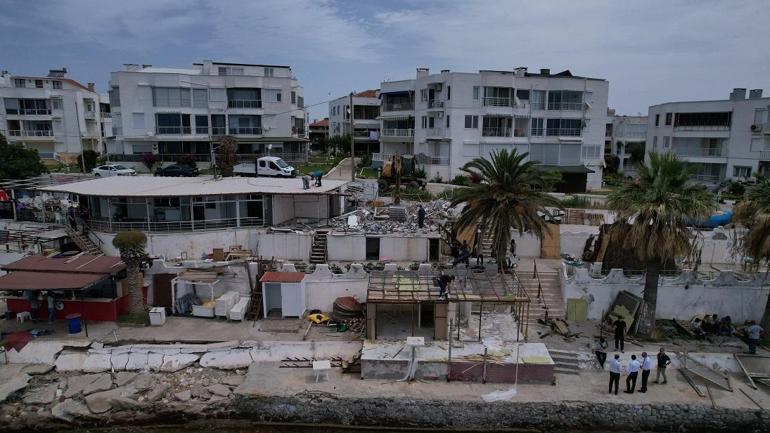 Bakanlık: Ayvalık sahillerindeki kaçak yapıların yıkımına başlandı