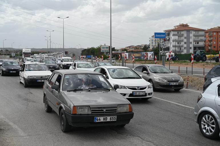 'Kilit kavşak' Kırıkkale'de, bayram yoğunluğu başladı