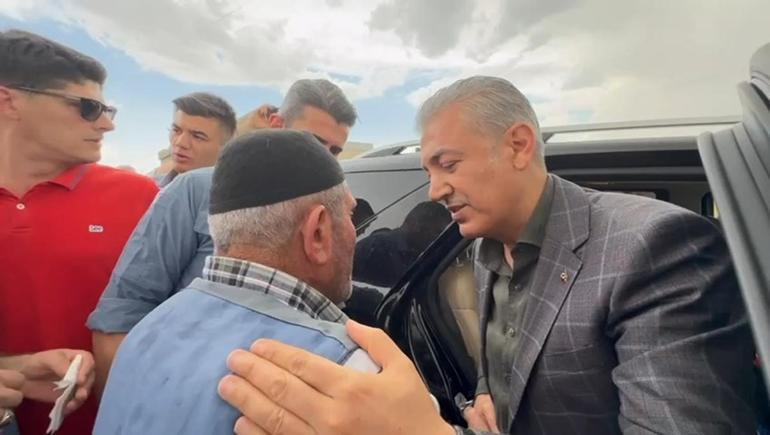 Taziye ziyaretinde Mardin Valisi Akkoyun'a çıkışan Dem Partili Aydeniz'e taziye sahiplerinden tepki