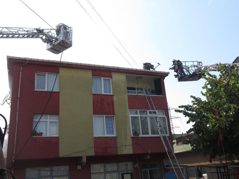 Ataşehir'de çatı katında çıkan yangında patlama meydana geldi