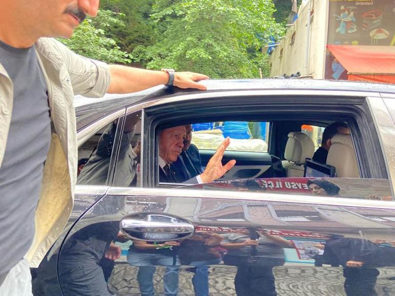 Cumhurbaşkanı Erdoğan'dan memleketi Rize'de komşu ziyareti