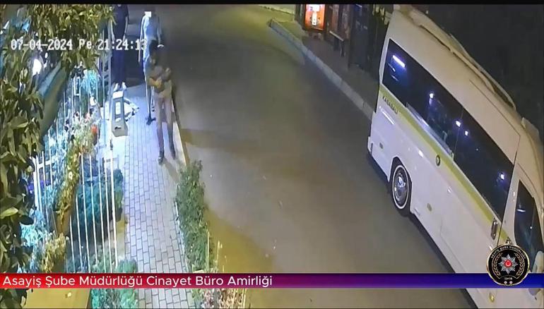 Trafik kazası anlaşmazlığı husumete dönüşmüştü; 8 kişinin yaralandığı silahlı saldırı kamerada