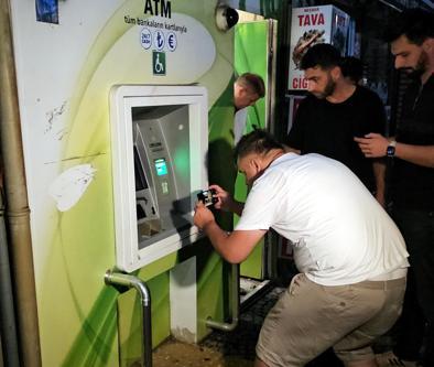 Para çalmak istediği 5 ATM’ye zarar veren şüpheli yakalandı