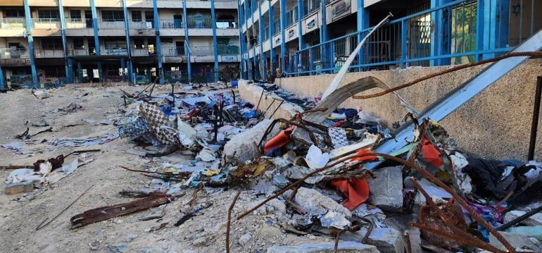 BM Genel Komiseri Lazzarini: Gazze’de son 4 günde 4 okul vuruldu