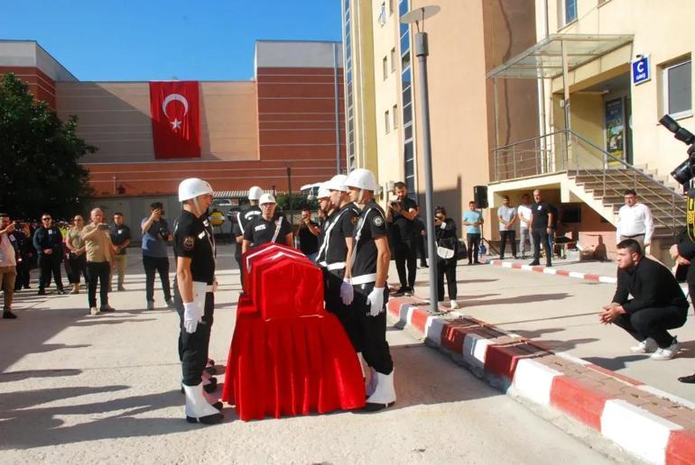 Kastamonu'da şehit polis memuru için tören; yaralı arkadaşı da katıldı