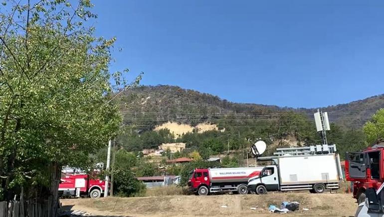 Bolu’daki orman yangını sonrası soğutma çalışması