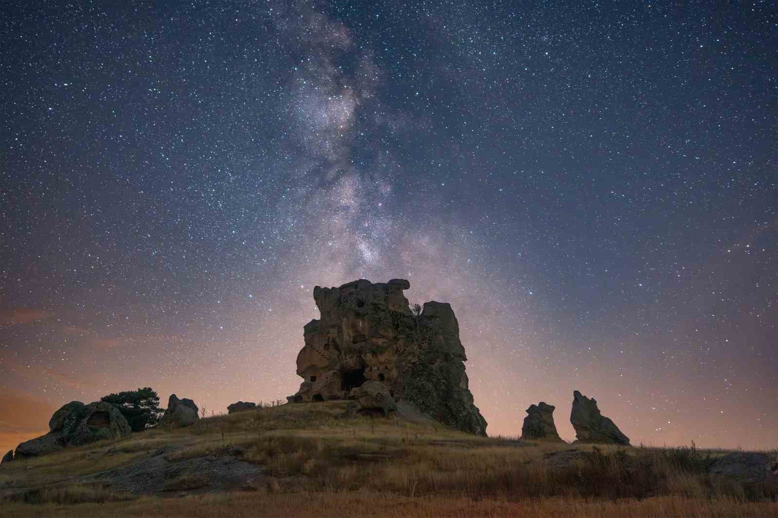 Perseid meteor yağmuru Eskişehir’de de fotoğraflandı