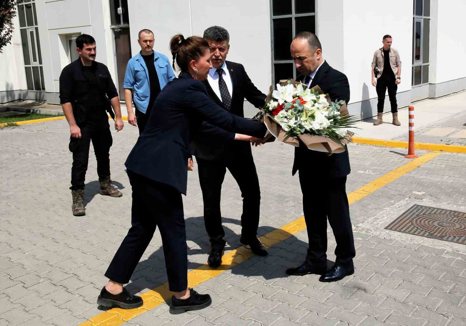 Eskişehir Emniyet Müdürü Tolga Yılmaz düzenlenen törenle görevine başladı