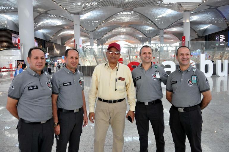 İstanbul Havalimanı’nda yolcuları şaşırtan ikiz güvenlikler