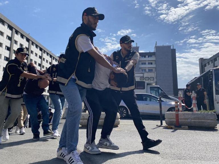 Üsküdar’da Kemal Çağlar Temel cinayetinde gözaltındaki 17 şüpheli adliyeye sevk edildi