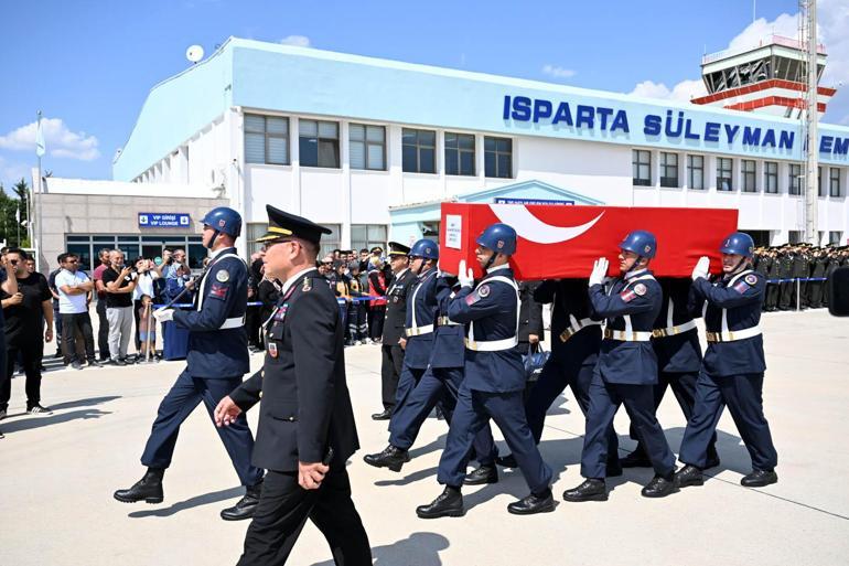 Şehit Büyükçaylı’nın cenazesi, memleketi Isparta'ya getirildi