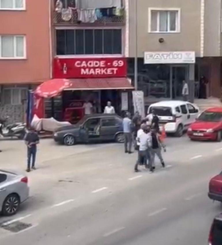 Bursa'da, park yeri kavgası kamerada