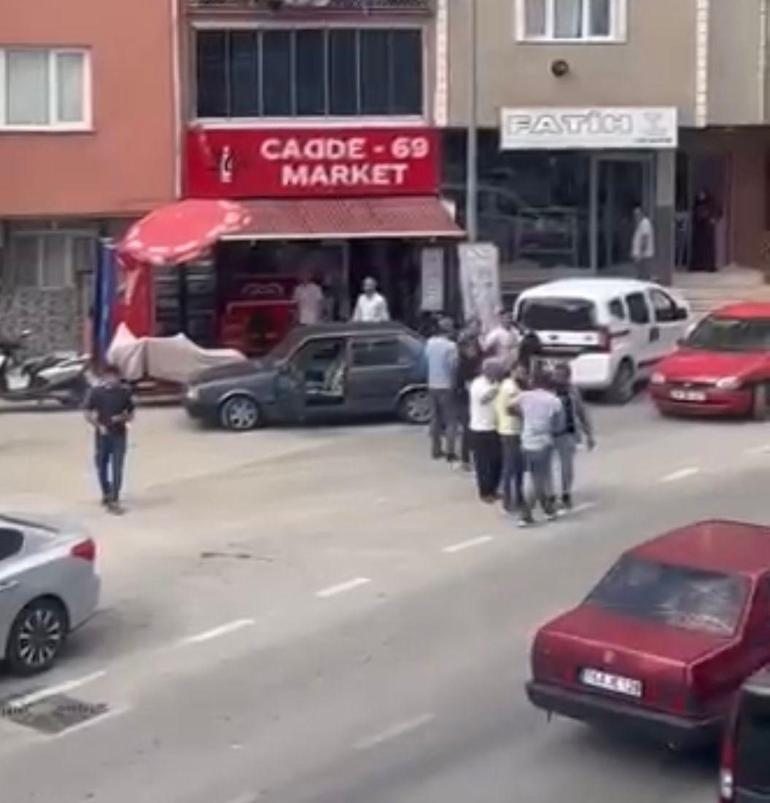 Bursa'da, park yeri kavgası kamerada