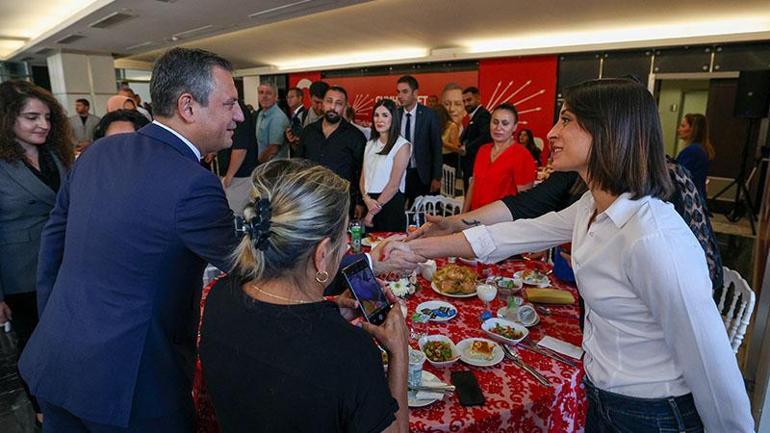 Özgür Özel, mağdur aileleri ile görüştü