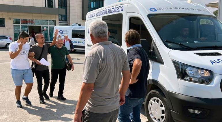 Sahilde tepecikten kayan kumun altında kalan Ezgi, hayatını kaybetti