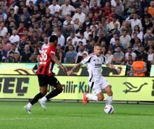 Gaziantep FK, Beşiktaş karşısında 1 puanı uzatmalarda aldı