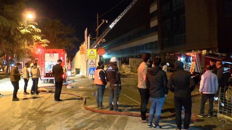 Fatih Bezmialem Vakıf Üniversitesi yeni hastane binasında yangın