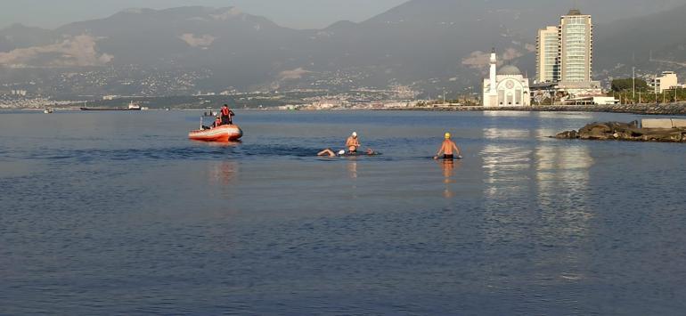 Hatay'da 4'üncü İskenderun Körfezi Açık Deniz Yüzme Maratonu tamamlandı