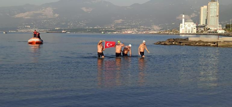 Hatay'da 4'üncü İskenderun Körfezi Açık Deniz Yüzme Maratonu tamamlandı