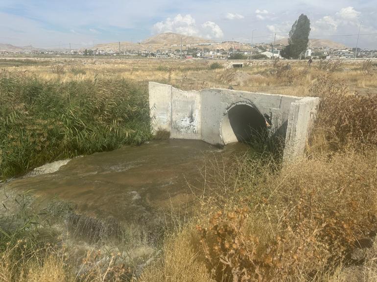 Bakanlıktan Van Büyükşehir Belediyesi'ne 'kaçak deşarj' cezası