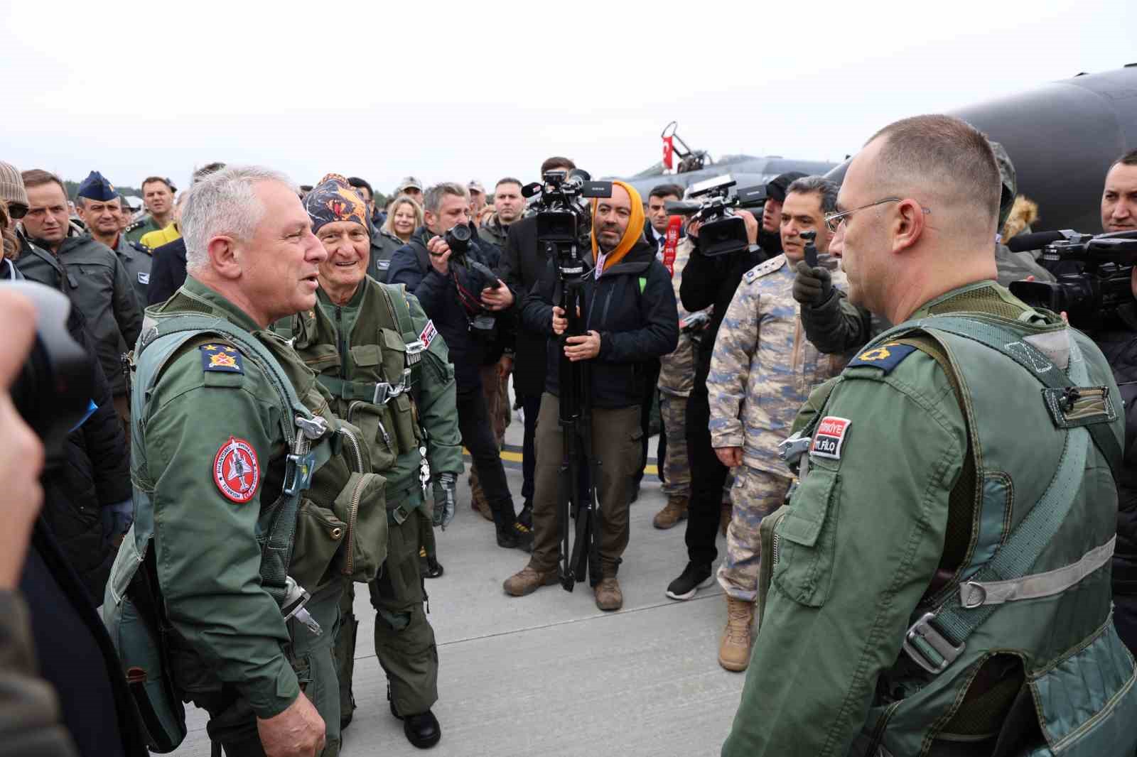 F-4E Phantom uçaklarının Türk Hava Kuvvetleri filosundaki 50. yılı etkinliği