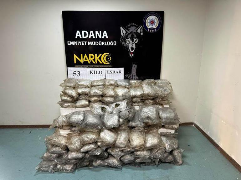 TIR'ın lastiğindeki 53 kilo esrarı narkotik köpeği 'Barbara' buldu