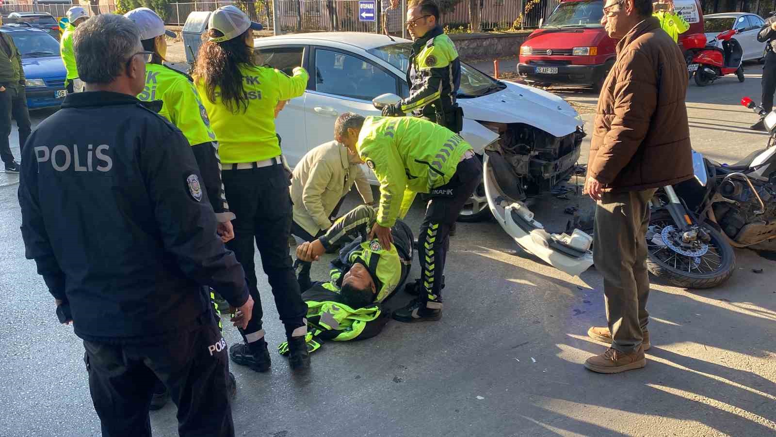 Kazadan görüntü alan İHA muhabirine trafik polisinden sözlü ve fiziki müdahale