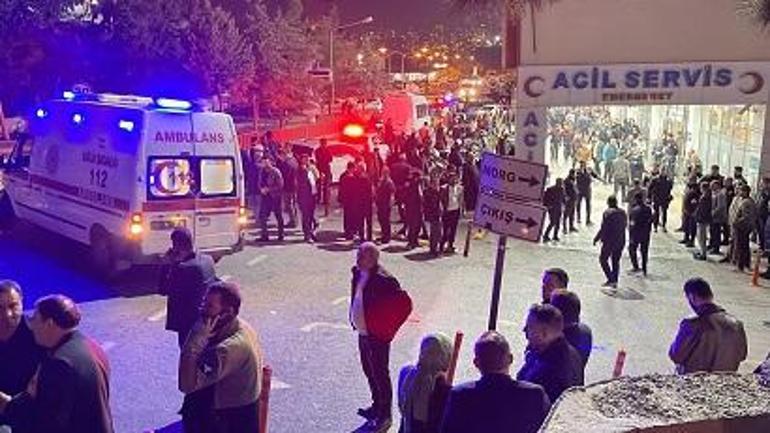 Şanlıurfa'da 2 otomobil çarpıştı; MYP İl Başkanı öldü, 2'si polis 6 yaralı