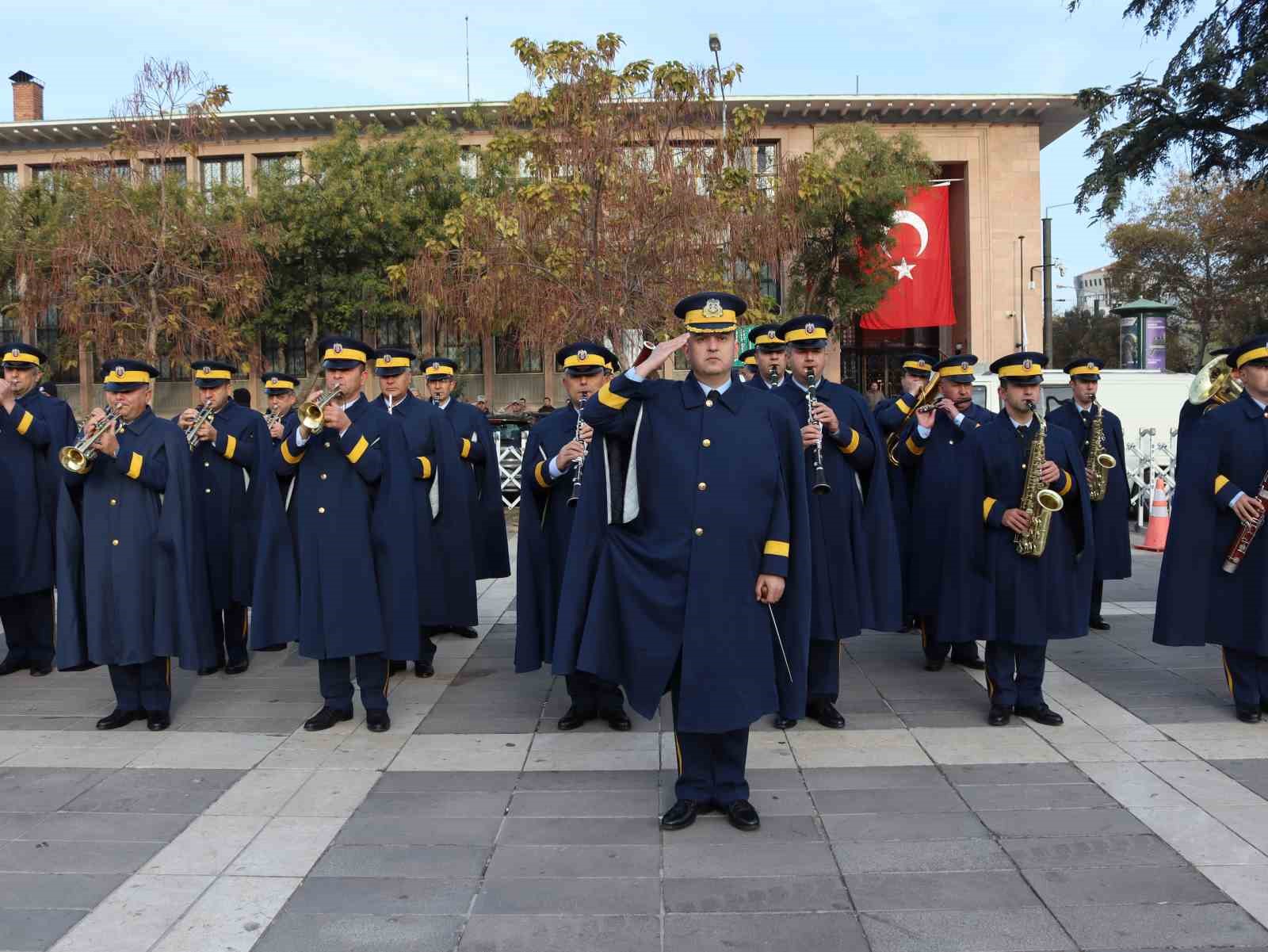 Eskişehir’de 10 Kasım Atatürk’ü anma töreni