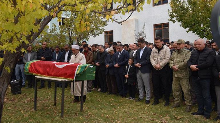 Saldırıda hayatını kaybeden hastane görevlisi, son yolculuğuna uğurlandı