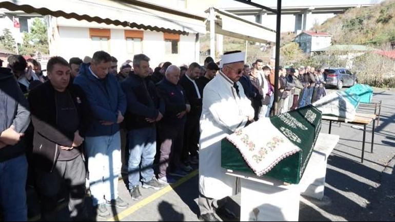 Bahtiyar Aladağ'ın öldürdüğü eşi, oğlu ve kayınvalidesi toprağa verildi