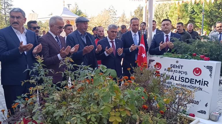 Bakan Uraloğlu: Ömer Halisdemir gibiler olduğu müddetçe bize zarar veremeyecekler