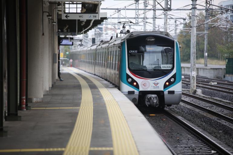 Bakan Uraloğlu: Marmaray'da günlük yolcu rekoru kırıldı