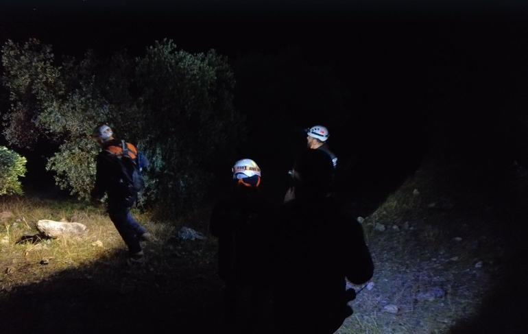 İzmir'de, 4 gün önce evden çıkan Parkinson hastasından haber alınamıyor