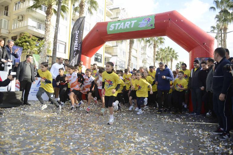 6. Uluslararası Mersin Maratonu rekorlarla koşuldu