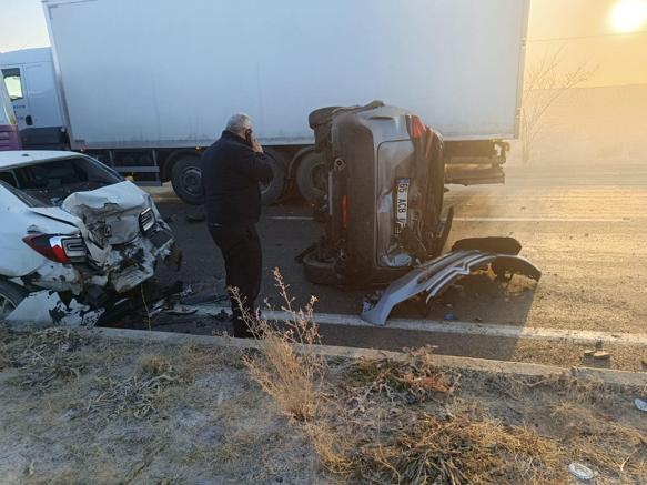 Van'da 2 ayrı zincirleme kaza; 2 ölü, 40'tan fazla yaralı