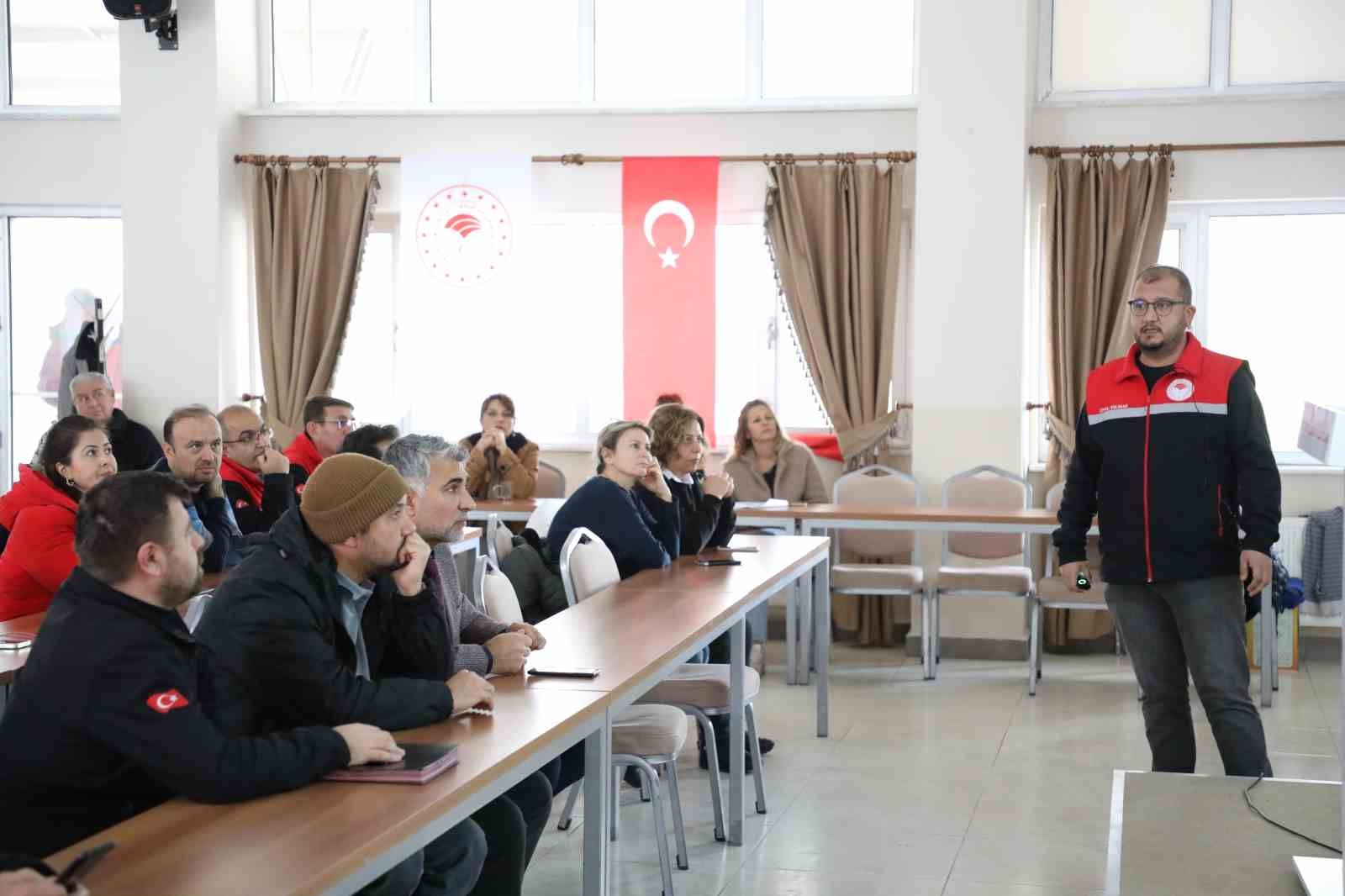 Personele ’Tarımsal Üretim Planlaması ve Yeni Destekleme Modeli’ anlatıldı