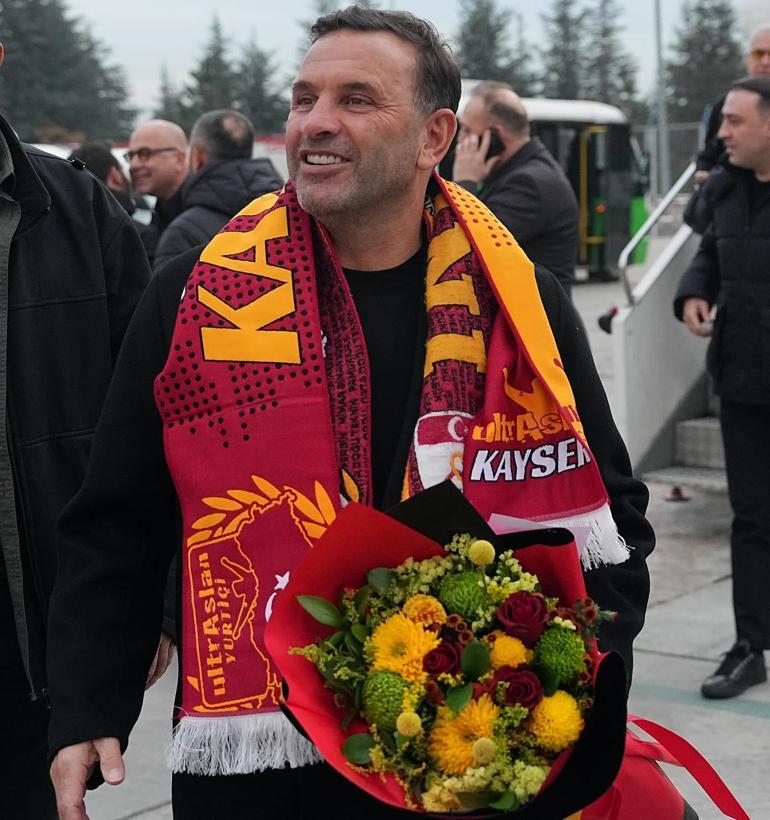 Galatasaray kafilesi Kayseri’de coşkuyla karşılandı