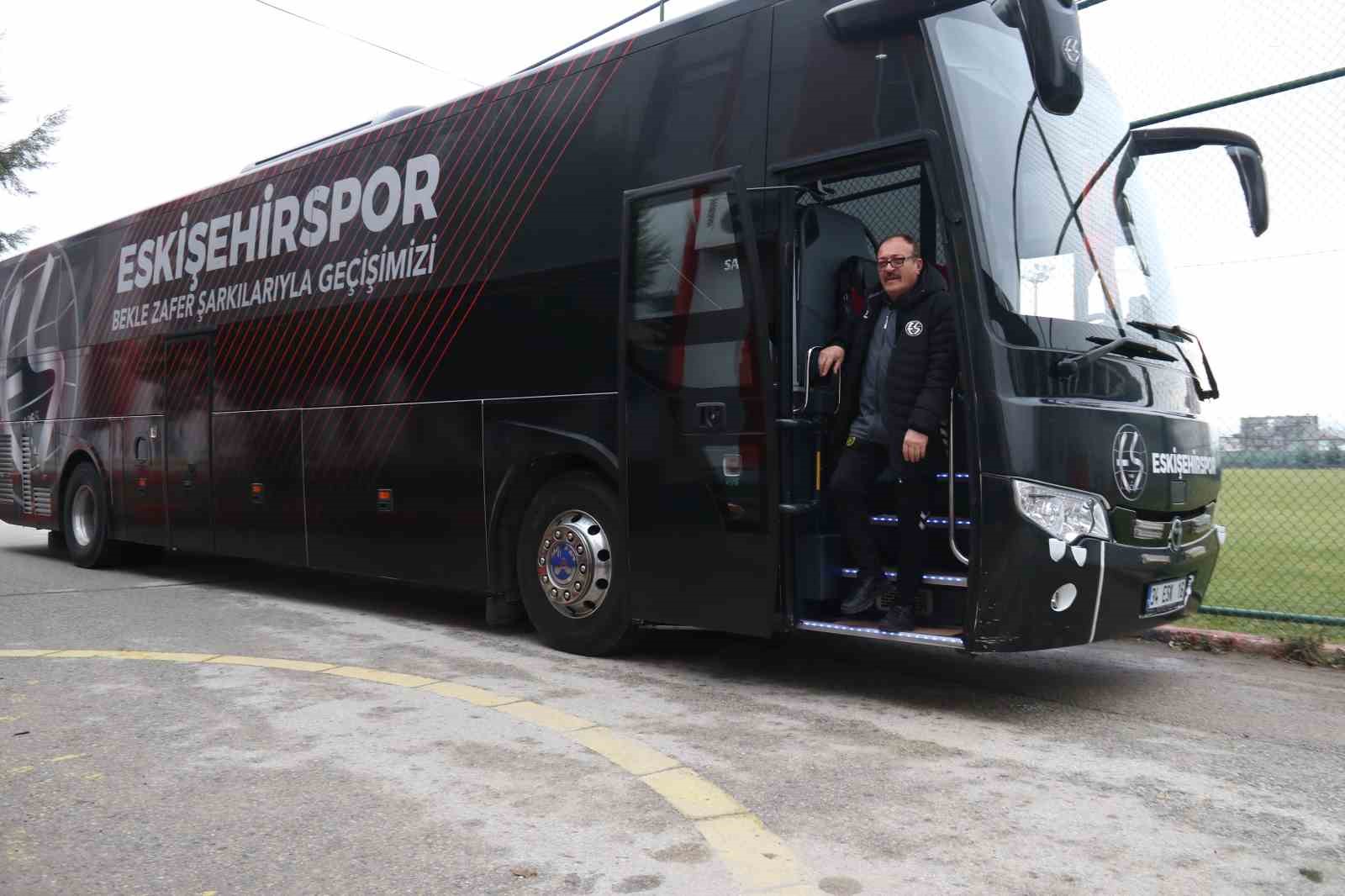 Eskişehirspor’un yıllardır değişmeyen ‘kaptanı’, takımını hiç yarı yolda bırakmadı